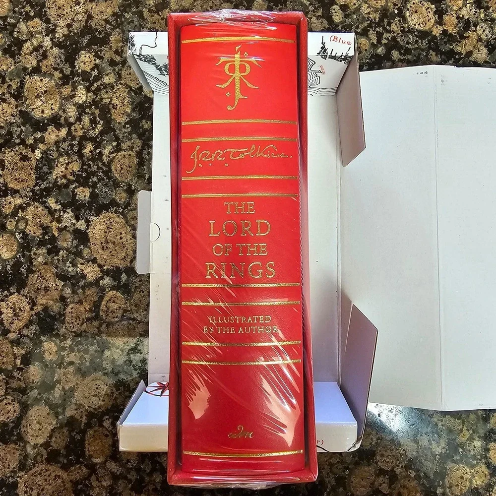 Lord of The Rings‎ JRR Tolkien Deluxe Illustrated Special Edition with Slipcase